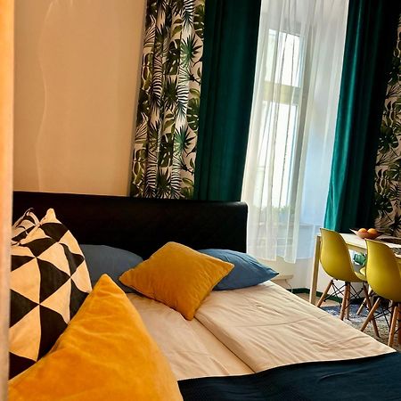 Vintage Senacka Apartaments Kraków Exteriör bild