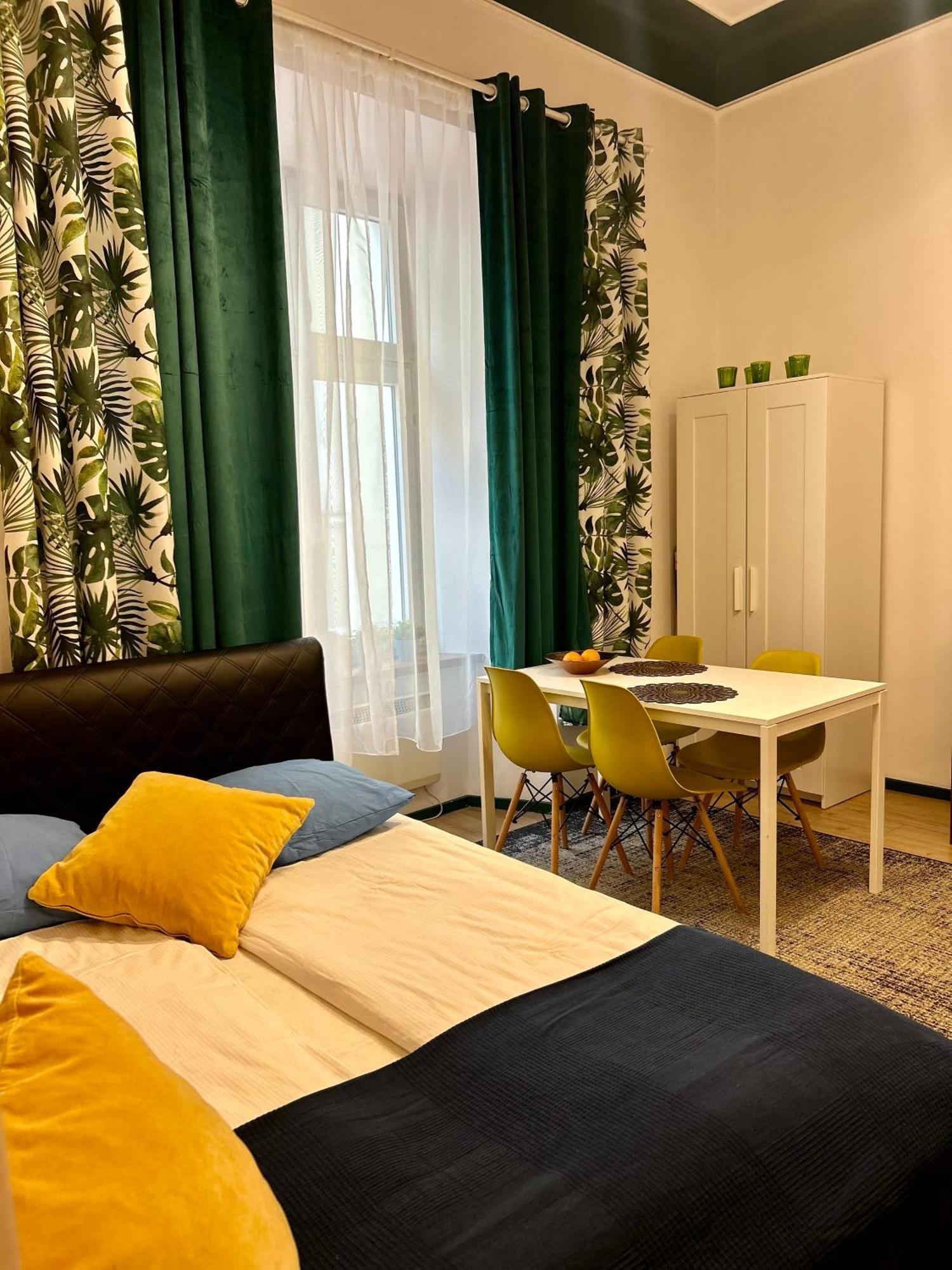 Vintage Senacka Apartaments Kraków Exteriör bild