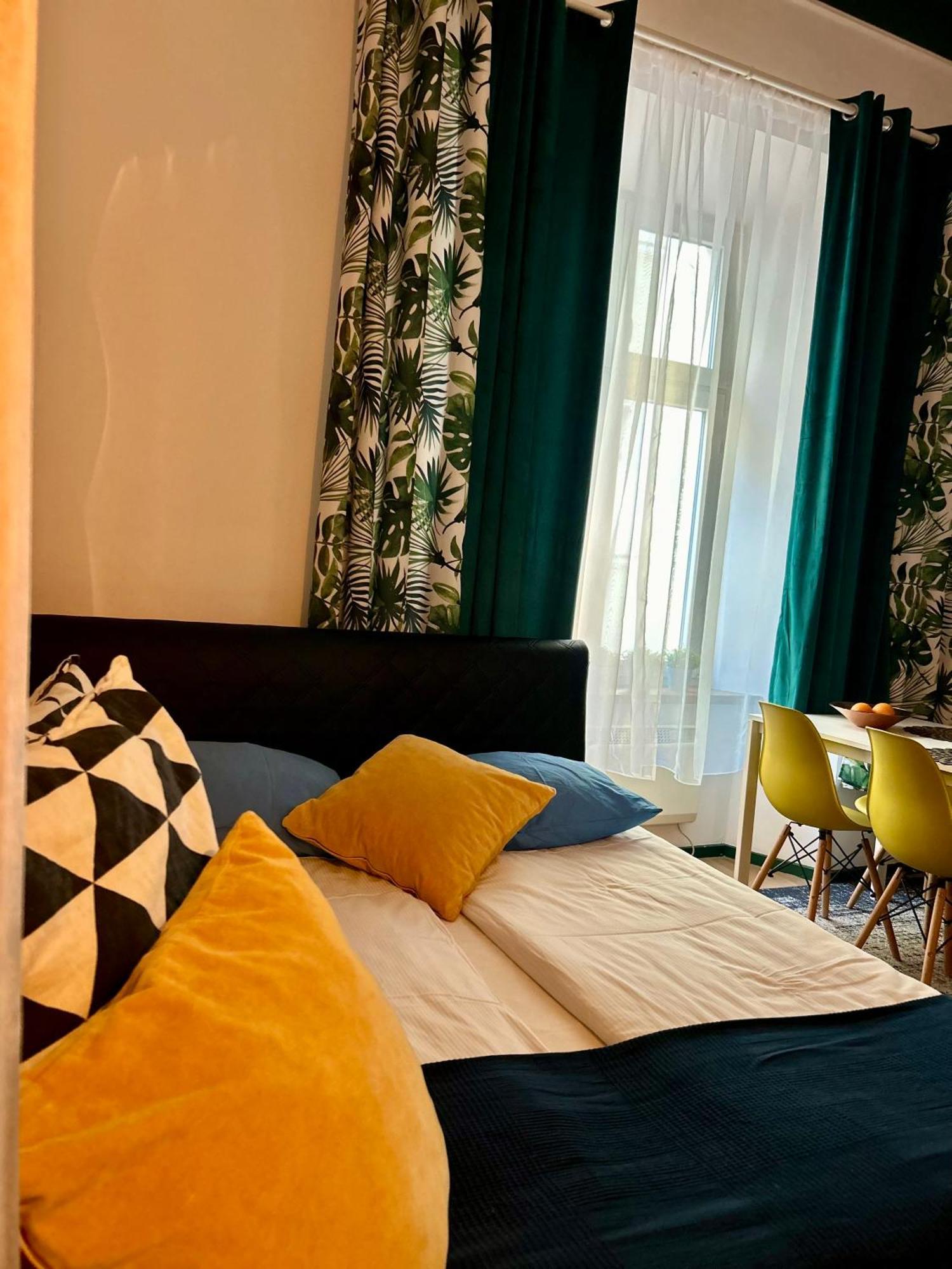 Vintage Senacka Apartaments Kraków Exteriör bild