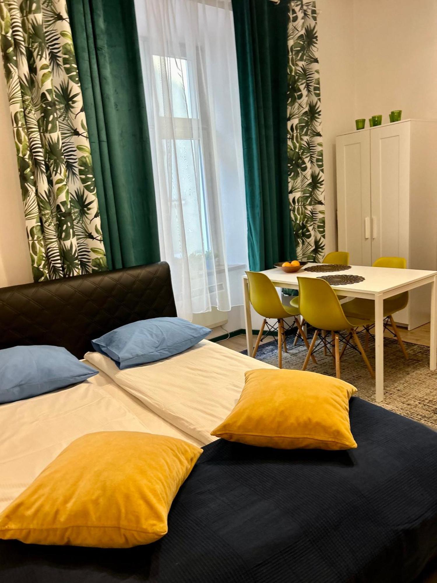 Vintage Senacka Apartaments Kraków Exteriör bild